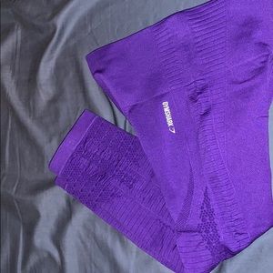 Gymshark energy seamless capri leggings.